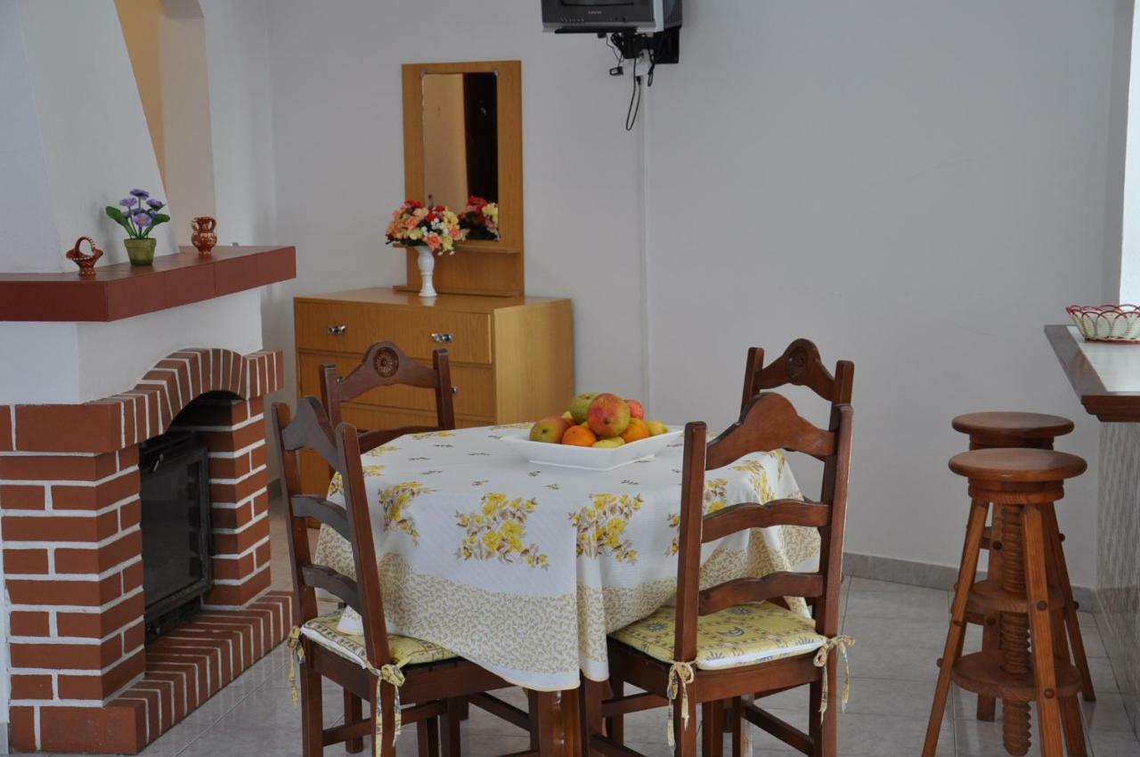 Apartamentos Campos 1 Porto Covo Exterior photo